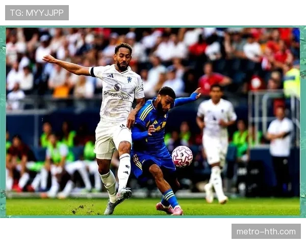 曼联节奏稳步提升:球队表现与战术调整展现新局面 曼联节奏稳步提升:球队表现与战术调整展现新局面